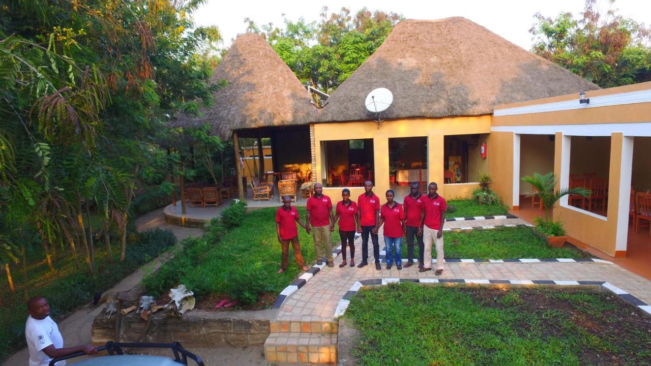 Irungu Forest Safari Lodge Katunguru Ngoại thất bức ảnh